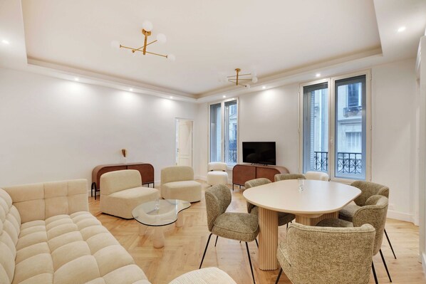 Apartment | Living area