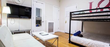 1 bedroom, iron/ironing board, WiFi, bed sheets