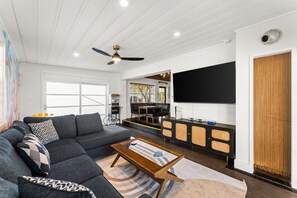 Smart TV, fireplace, video games