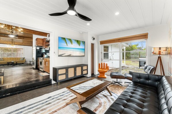 Smart TV, fireplace, video games