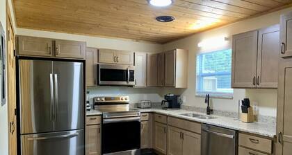 9 Bedroom Group-Friendly Retreat in Pigeon Forge