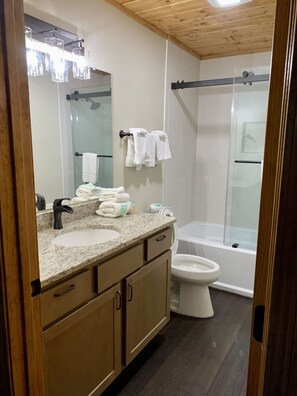 Haartrockner, Handtücher