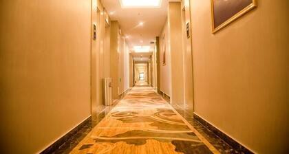 Super 8 Hotel (Huaiyuan Yudu Avenue)