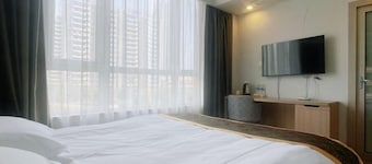 Super 8 Hotel (Huaiyuan Yudu Avenue)