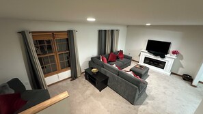 Smart TV, fireplace, video games, books