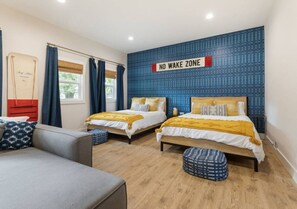4 bedrooms, iron/ironing board, travel cot, WiFi