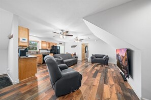 Smart TV, video games, stereo