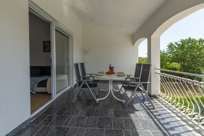 Vila | Sacada