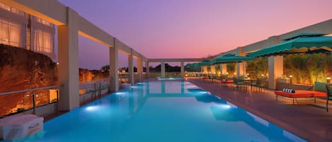 Piscina all'aperto