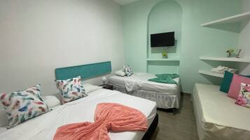 Comfort Quadruple Room | Iron/ironing board, free WiFi