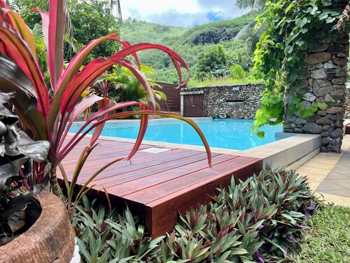 LES COCOTIERS MOOREA N1