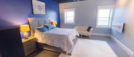 4 bedrooms, iron/ironing board, travel cot, WiFi