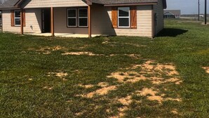 A single-story house with a gabled roof and a front porch. - Cozy 3BR Home in Poolville / AC + Fast WiFi / Relaxing Escape (Poolville)