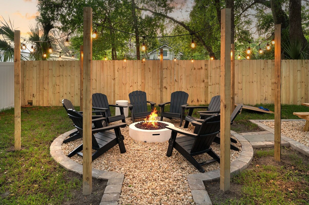 Photo 44 of New! The Salty Palm:Dog Friendly Hot Tub Fire-pit 1 mile DTWN