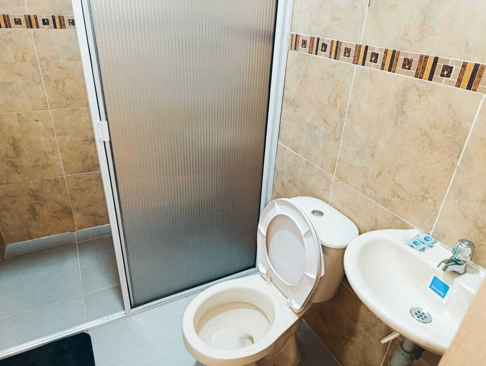 Economy-Vierbettzimmer, Balkon, Seeblick