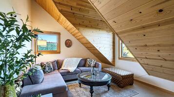 Premier Double Room, Mountain View | Living area | Fireplace