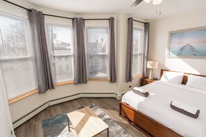 3 bedrooms, desk, iron/ironing board, travel cot - Charming 3-bedroom apartment with AC, WiFi in lovely Jersey City (Jersey City)