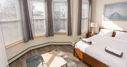 Charming 3-bedroom apartment with AC, WiFi in lovely Jersey City