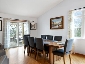 Dining - Lake Access Big Blue Lakehouse Pier, Game Room, Boat Parking & A+ Views (Twin Lakes)