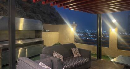 Charming 2-bedroom resort in lovely Jeddah with swimming pool