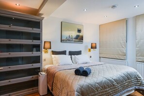 Desk, iron/ironing board, travel crib, WiFi
