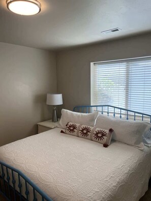 2 bedrooms, iron/ironing board, travel crib, free WiFi