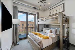 2 Schlafzimmer, Bügeleisen/Bügelbrett, kostenloses WLAN, Bettwäsche