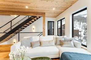 Interior - Brand New Luxury Townhouse + Walk to Ski & Views! (Whitefish)