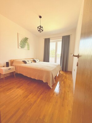 4 bedrooms, internet