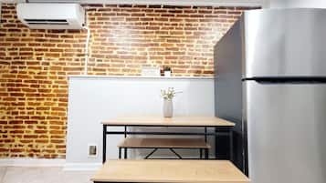 Restauration dans la chambre