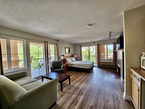 Fer et planche à repasser, Wi-Fi, literie fournie