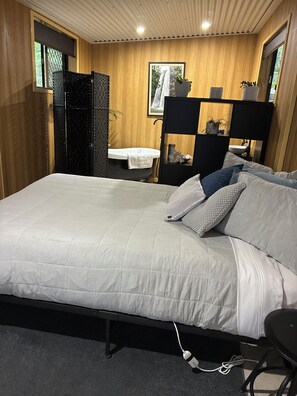1 habitación, wifi gratis y ropa de cama