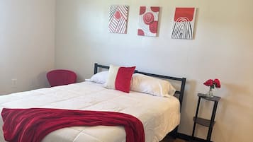 4 chambres, fer et planche Ă repasser, Wi-Fi, draps fournis