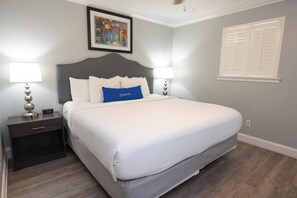 1 chambre, fer et planche à repasser, Wi-Fi gratuit, draps fournis