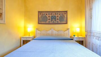 3 habitaciones y ropa de cama