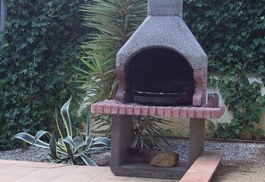 Property grounds - Villa "El Castillito" with Pool, Terrace & Wi-Fi (Playa de Pals)