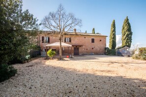 Exterior - Room 'Iris and Papavero' with Wi-Fi and Air Conditioning (Buonconvento)