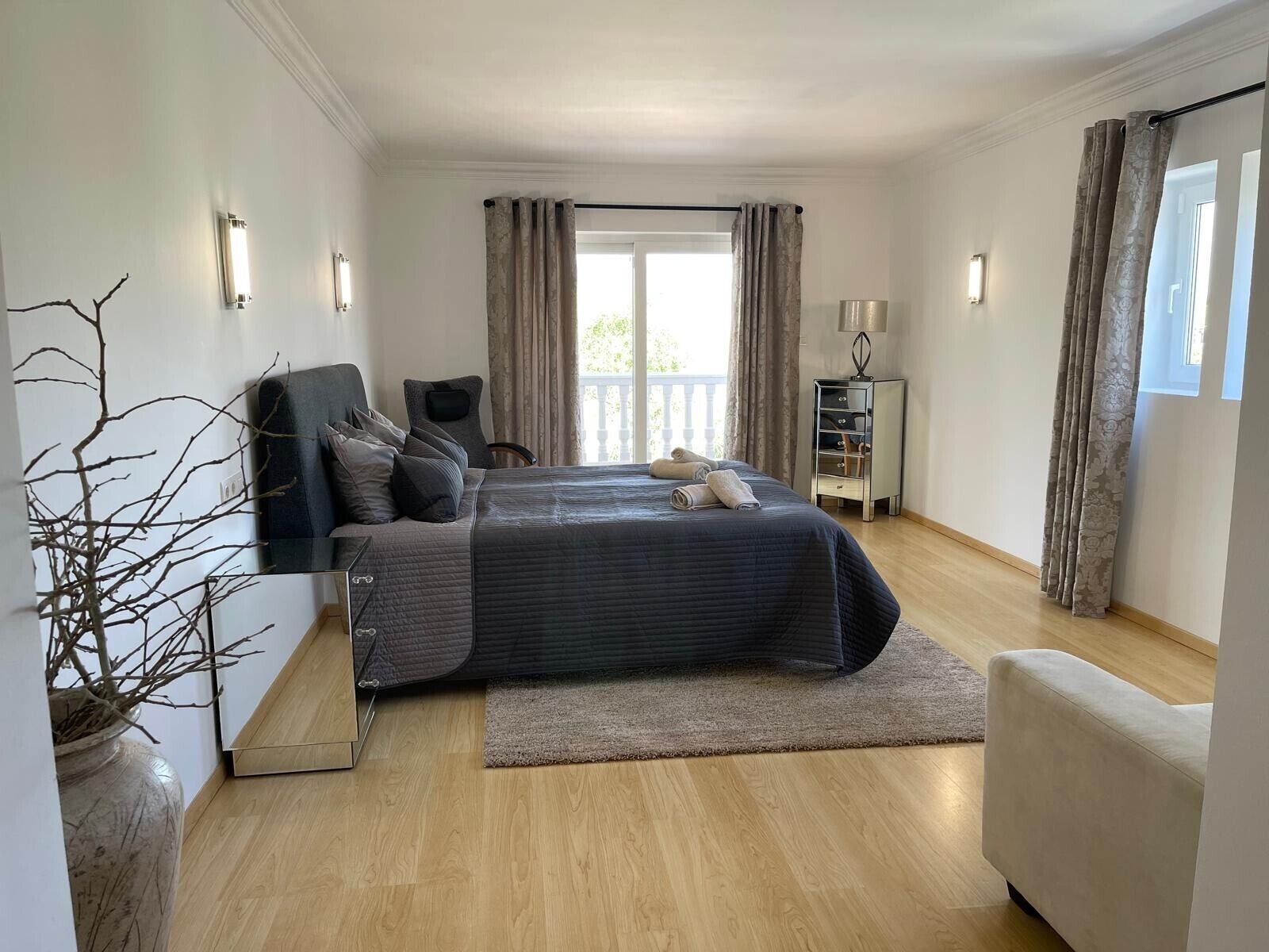 4 Schlafzimmer, Bügeleisen/Bügelbrett, kostenloses WLAN, Bettwäsche