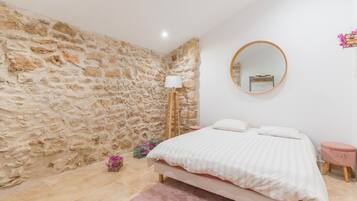 2 chambres, Wi-Fi gratuit, draps fournis