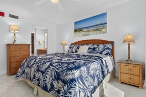 2 bedrooms, iron/ironing board, free WiFi, bed sheets - Pet friendly, direct oceanfront corner 2/2 with spacious balcony and heated beachfront pool (Ormond Beach)