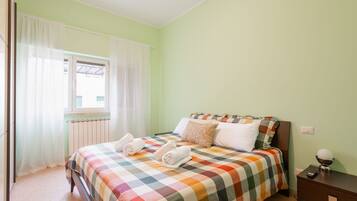 2 Schlafzimmer, Bügeleisen/Bügelbrett, kostenloses WLAN, Bettwäsche