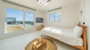 Basic Room, 4 Bedrooms (Mani Stay(Sunset /Ocean View /Pool))