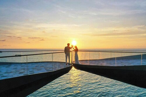 Hillside Apartment In Sunset Town