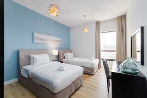 2 habitaciones, tabla de planchar con plancha y wifi gratis 