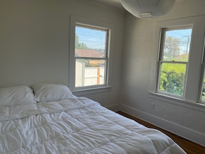 1 chambre, bureau, Wi-Fi, draps fournis