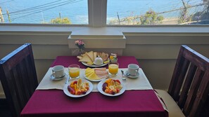 Free daily local cuisine breakfast