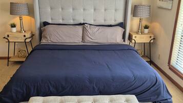 4 slaapkamers, een strijkplank/strijkijzer, wifi, beddengoed