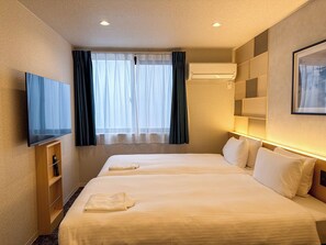 Standard Twin Room, Non Smoking | Free WiFi, bed sheets