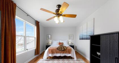 Huntertown 4 Bed! Pets LOVE Fenced Yard & Fire Pit