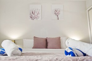 2 bedrooms, iron/ironing board, travel cot, WiFi